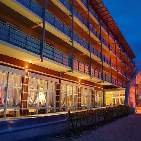 Kurhotel Pyramide Bad Windsheim Kültér fotó